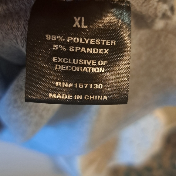 Love & Lace Graphic Sweater – Cozy Chic - Picture 7 of 9